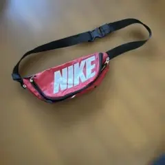 ナイキ　ウエストポーチ