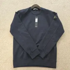 新品未使用品【STONE ISLAND/ストーンアイランド】トレーナーのサムネイル