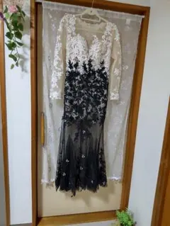 화이트와 블랙 레이스 자수와 비쥬 롱 드레스 ☆ 가라오케 리사이틀 파티
