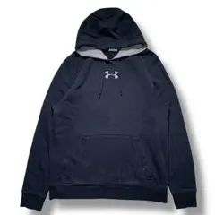 F807　【即購入OK】　UNDER ARMOUR　パーカー　サイズM　ブラック