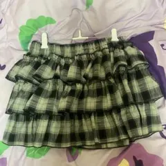 チェック柄フリルスカート