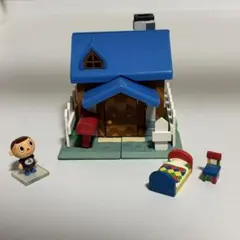 森をつくろう！ ひろいおうち ピンクの屋根 どうぶつの森＋ 家 フィギュア どうぶつの森 フィギュア コレクション 森をつくろう ひろいおうち