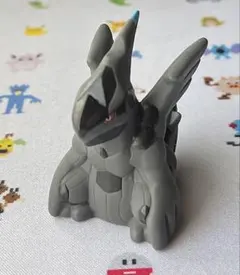 ポケモン 指人形 ゼクロム 2010 中古 ポケモンキッズ ソフビ フィギュアのサムネイル