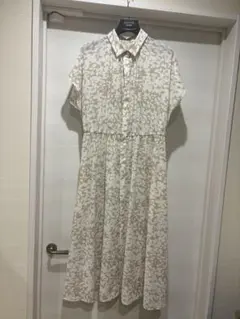 花柄クリーム色ワンピース サイズ38 マッキントッシュロンドン