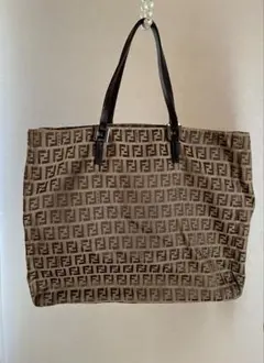 フェンディ FENDI ハンドバッグ ショルダーバッグ　トートバッグのサムネイル