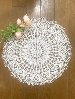 レース編み　ドイリー　コットン40番 白　直径約38cm