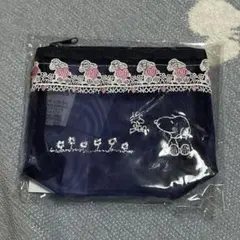 と*✨様 【新品】近沢レース店 HELLO KITTY キティポーチ Mサイズネ 