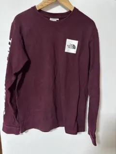 THE NORTH FACE ロングスリーブTシャツ バーガンディのサムネイル