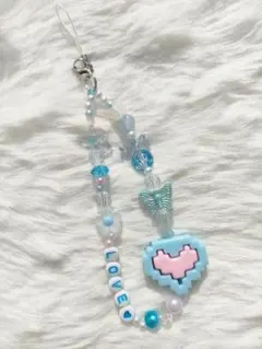 ビーズストラップ　水色×ピンク　ハート LOVE♡　携帯ストラップ　ハンドメイド