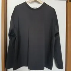 美品　CIAOPANIC TYPY 長袖カットソー Lサイズ ダークグレーのサムネイル