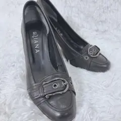 【訳あり】DIANA 24cm バックル付き　ブラック　中ヒール　パンプス