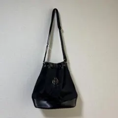 Item thumbnail for item d3beb518-707e-4609-8ff5-5b56c7661832