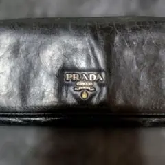 PRADA ブラックレザー 長財布