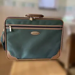 ダークグリーン ビジネスバッグ