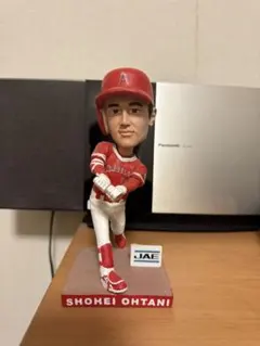 非売品】ロサンゼルス・ドジャース ロバーツ監督 ボブルヘッド