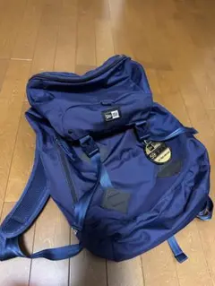 ネイビー バックパック クッション付き ニューエラ