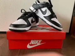 ナイキ ダンク ローレトロ“ホワイト/ブラックツパンダ