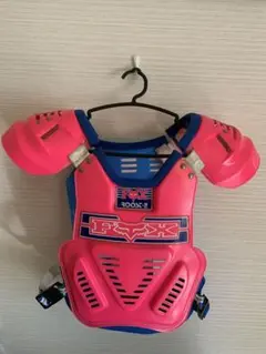 Item thumbnail for item 2176bac8-3c7c-4ce2-994b-73f3704badd8