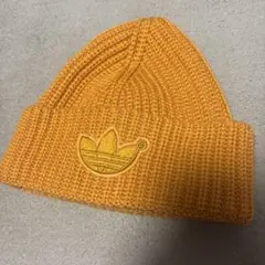adidas kids オレンジニット帽