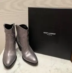 【美品】Saint Laurent ブーツ　メタリックシルバーのサムネイル