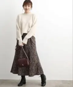 【美品】ViS ナローシルエットペイズリー柄スカート 裏地付き ウエストゴム