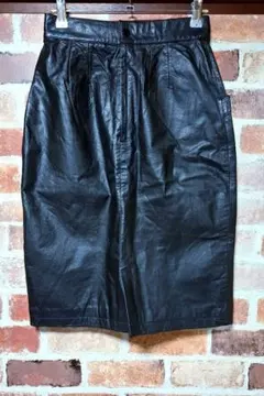 黒 牛革レザースリットひざ丈スカート