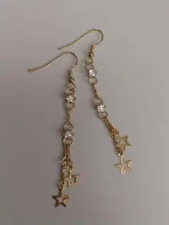 未使用・自宅保管)メッキ ゴールド色 星 ジャラジャラ ピアス