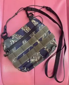 Item thumbnail for item 42c46df7-6f19-4155-90c3-039fe87f35f0