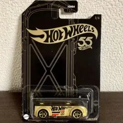 Item thumbnail for item 58076d30-c018-4196-b877-653176a25e4f