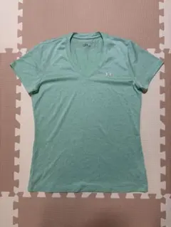 アンダーアーマー　Vネック Tシャツ ミントグリーン　Mサイズ　レディース
