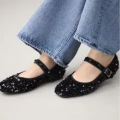 スクエアトゥストラップフラットパンプス