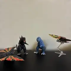 ゴジラ対モスラ HG シリーズ　4体