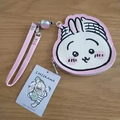 ちいかわ　ダイカットパスポーチ　うさぎ　しまむら