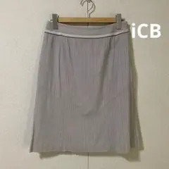 iCB オンワード樫山　セミフレア膝丈スカート
