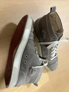 ルブタン　 スエード ハイカットスニーカーのサムネイル