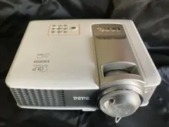 BenQ TW526 プロジェクター 本体 - メルカリ