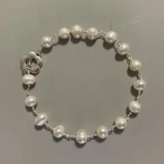 花咲くパール＊バロック淡水真珠のステーションブレスレット（マンテル留め）