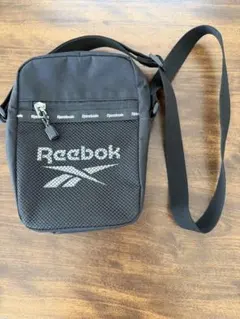 Reebok ショルダーバッグ ブラックのサムネイル