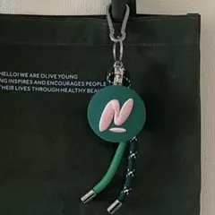 【新品未使用】OLIVE YOUNG ソンス限定　ミラーキーチャーム