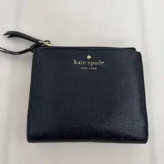 kate spade ブラック 二つ折り財布 - メルカリ