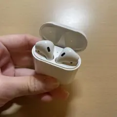 AirPods本体 ホワイト 充電ケース付き 両耳有り