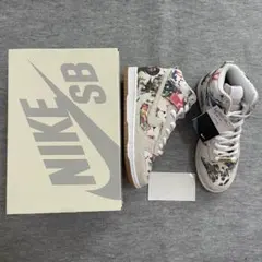 Supreme × Nike SB Dunk High "Rammellzee"のサムネイル