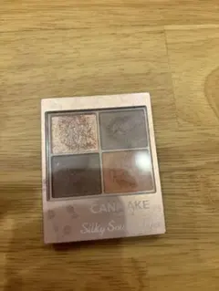 CANMAKE シルキースフレアイズ（マットタイプ）M01