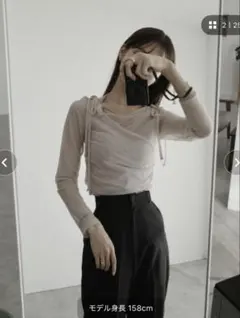 amel チュールレイヤードリボントップス ピンクベージュ