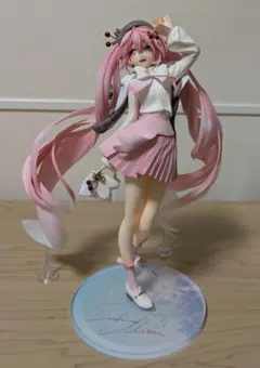 初音ミク 桜ミク お花見コーデVer. 1/6 完成品フィギュア