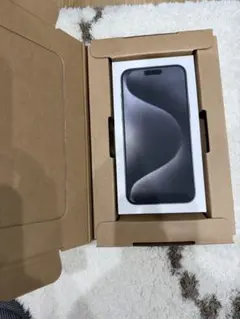 美品！Apple iPhone 15 Pro Max 256GB