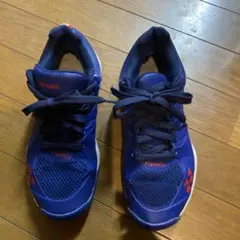 YONEX　パワークッションチーム　テニス用　23.5