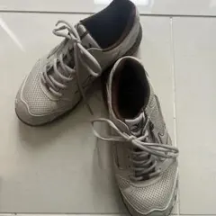 Item thumbnail for item d33f27c9-cacf-447e-a373-c24809b4392d