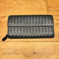 【ボッテガ】メンズ長財布【美品】