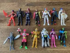美品　戦隊ヒーロー　仮面ライダー 他ソフビ フィギュア　13体